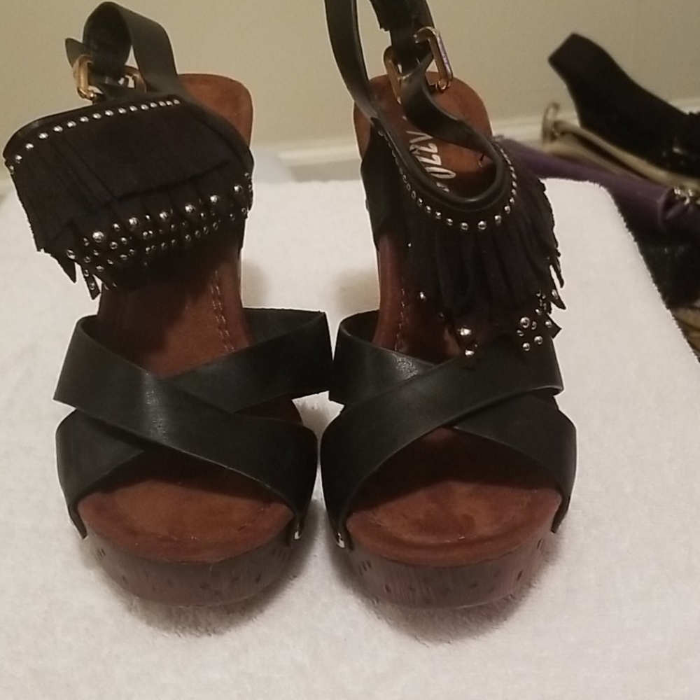 Shoes heels